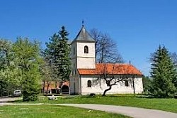 Српска Православна Црква Светих апостола Петра и Павла у Сирогојну Златибор