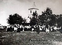 Црква Светих апостола Петра и Павла у Сирогојну