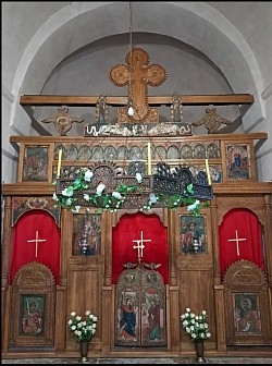 Црква Светих апостола Петра и Павла у Сирогојну